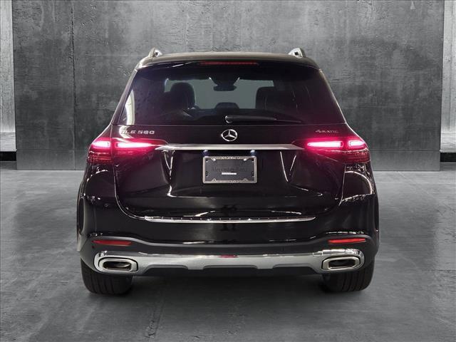 new 2025 Mercedes-Benz GLE 580 car, priced at $90,765