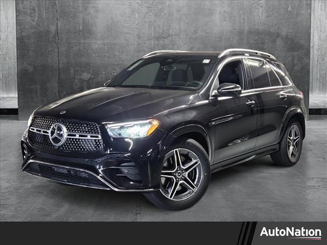 new 2025 Mercedes-Benz GLE 580 car, priced at $90,765