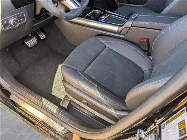 new 2025 Mercedes-Benz GLA 250 car, priced at $51,935