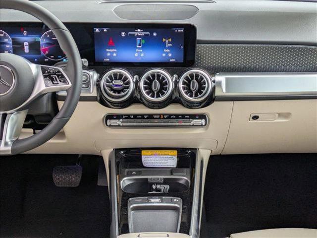 new 2025 Mercedes-Benz GLB 250 car, priced at $48,645