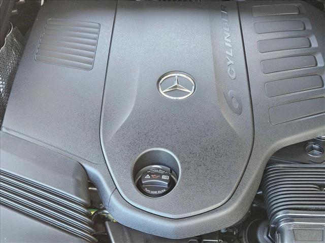 new 2025 Mercedes-Benz GLS 450 car, priced at $95,365