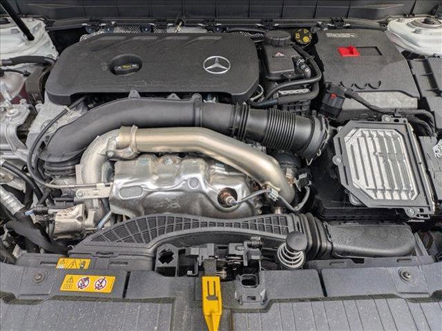 new 2025 Mercedes-Benz GLB 250 car, priced at $48,645