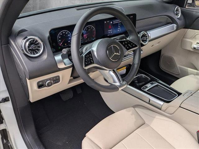 new 2025 Mercedes-Benz GLB 250 car, priced at $48,645