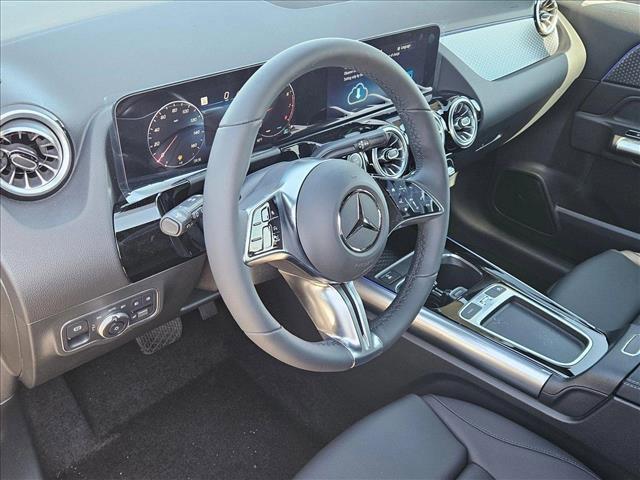 new 2025 Mercedes-Benz GLA 250 car, priced at $47,845