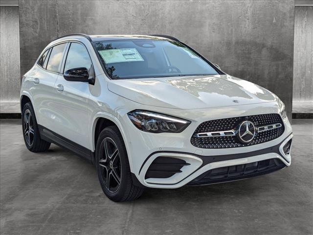 new 2025 Mercedes-Benz GLA 250 car, priced at $52,205