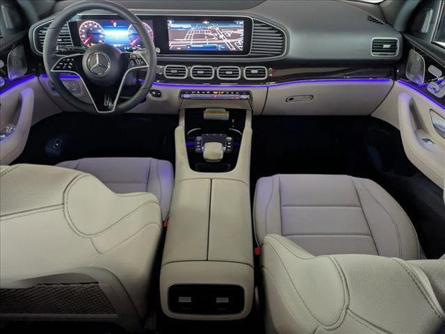 new 2025 Mercedes-Benz GLE 450 car, priced at $79,205