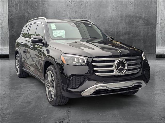 new 2025 Mercedes-Benz GLS 450 car, priced at $93,385