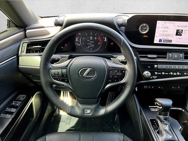 used 2024 Lexus ES 350 car, priced at $40,149