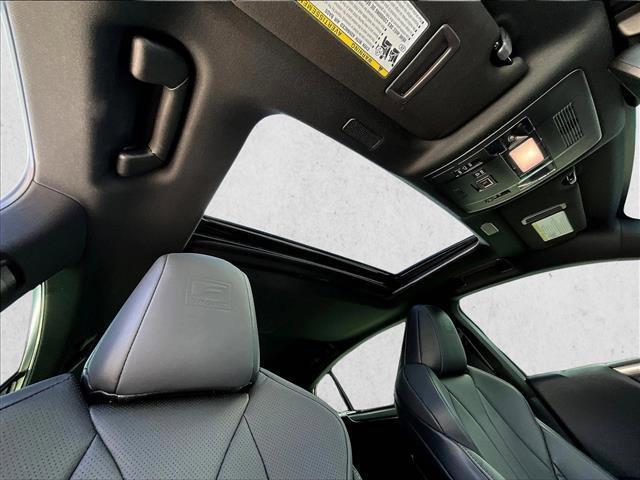 used 2024 Lexus ES 350 car, priced at $40,149