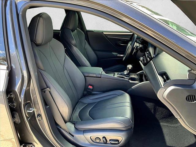 used 2024 Lexus ES 350 car, priced at $40,149