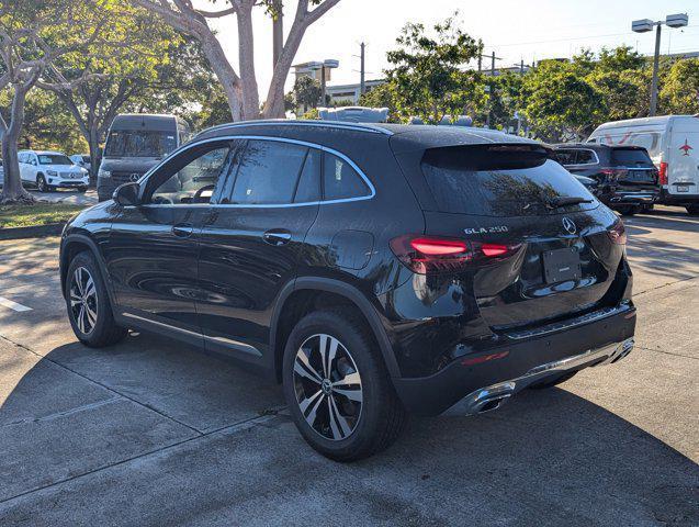 new 2025 Mercedes-Benz GLA 250 car, priced at $44,345