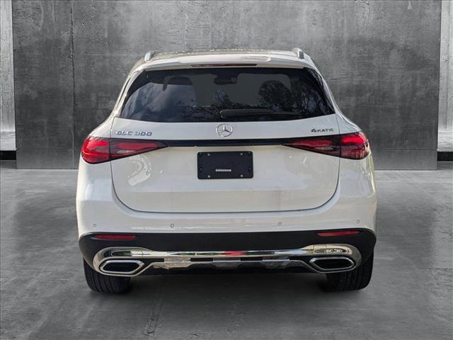 new 2025 Mercedes-Benz GLC 300 car, priced at $53,385