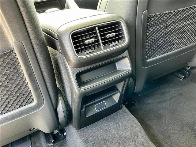 new 2026 Mercedes-Benz GLE 450 car, priced at $85,205