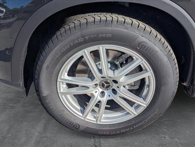 new 2025 Mercedes-Benz GLC 300 car, priced at $55,335