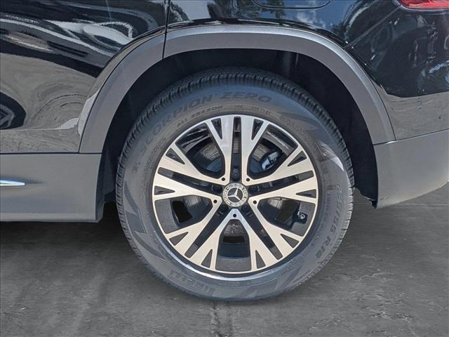 new 2025 Mercedes-Benz GLB 250 car, priced at $48,645