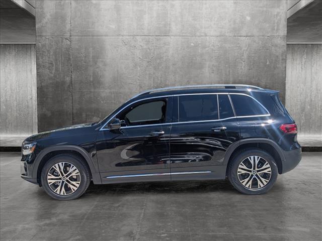 new 2025 Mercedes-Benz GLB 250 car, priced at $48,645