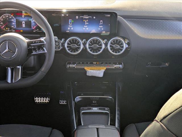 new 2025 Mercedes-Benz GLA 250 car, priced at $49,175