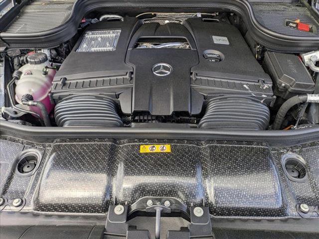 new 2025 Mercedes-Benz GLS 580 car, priced at $117,280