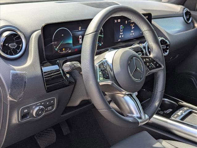 new 2025 Mercedes-Benz GLA 250 car, priced at $42,250