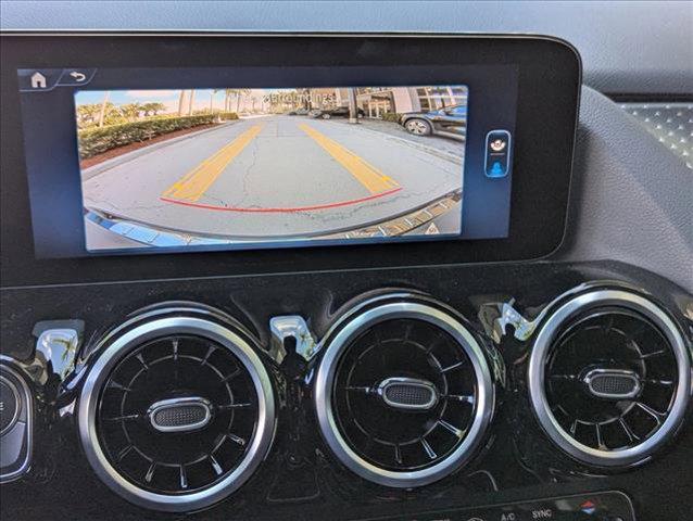new 2025 Mercedes-Benz GLA 250 car, priced at $42,250