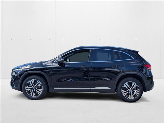 new 2025 Mercedes-Benz GLA 250 car, priced at $42,250