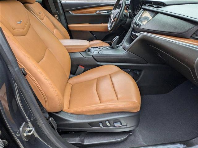 used 2020 Cadillac XT5 car, priced at $28,198