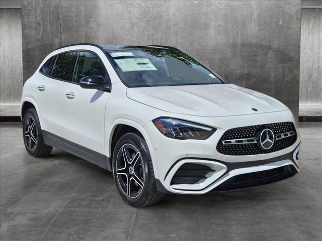 new 2025 Mercedes-Benz GLA 250 car, priced at $52,205