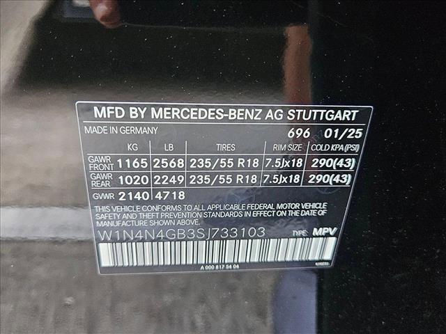 new 2025 Mercedes-Benz GLA 250 car, priced at $42,250