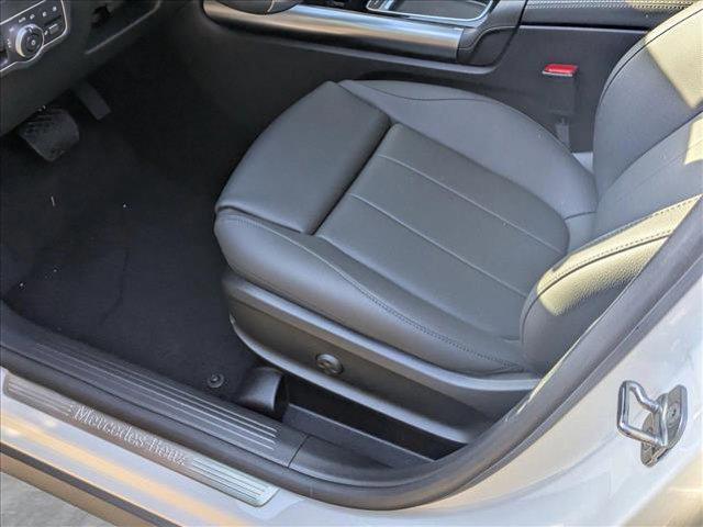 new 2025 Mercedes-Benz GLA 250 car, priced at $46,680