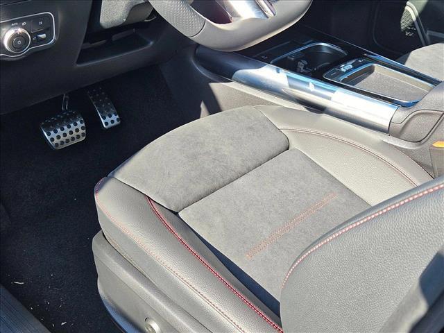 new 2025 Mercedes-Benz GLA 250 car, priced at $47,645