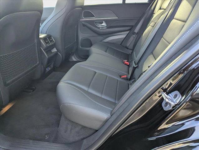 new 2025 Mercedes-Benz GLE 450 car, priced at $77,085