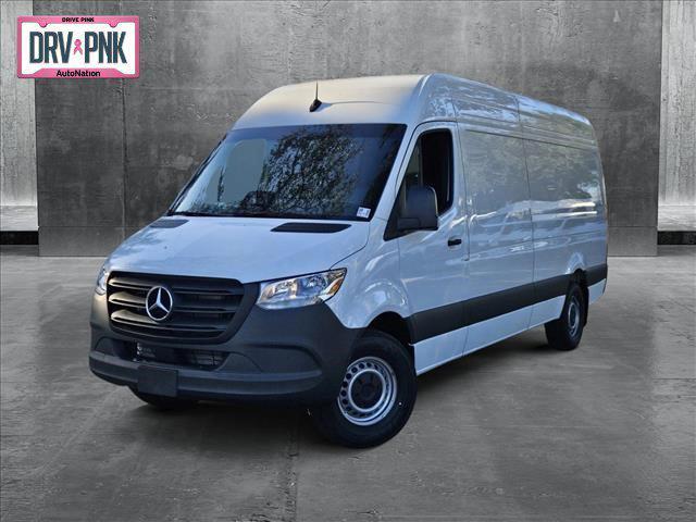 new 2025 Mercedes-Benz Sprinter 2500 car, priced at $56,907