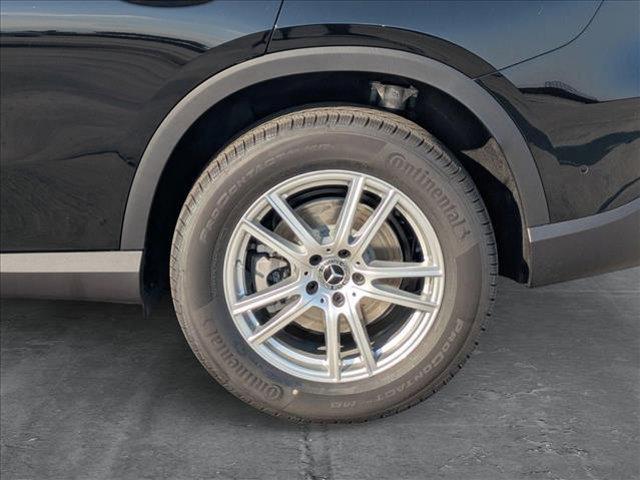 new 2025 Mercedes-Benz GLC 300 car, priced at $52,385