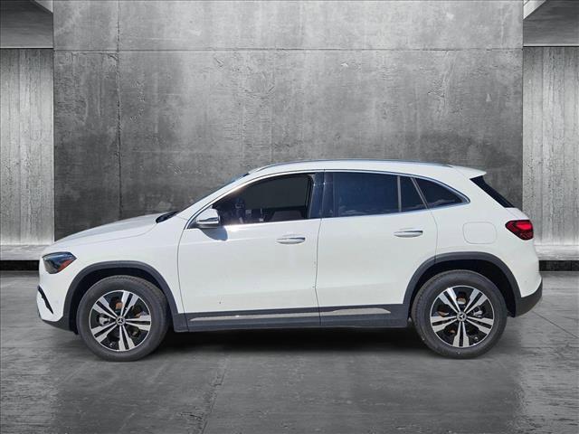 new 2025 Mercedes-Benz GLA 250 car, priced at $44,345