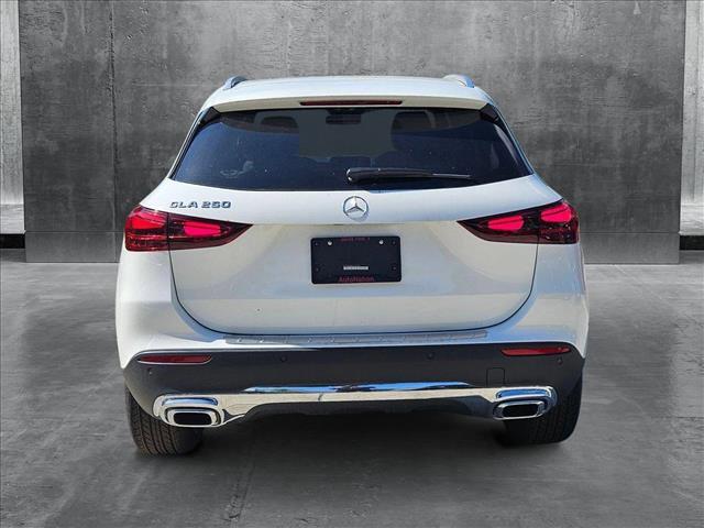 new 2025 Mercedes-Benz GLA 250 car, priced at $44,345