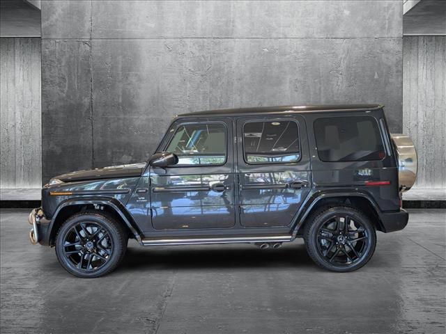used 2022 Mercedes-Benz AMG G 63 car, priced at $177,998