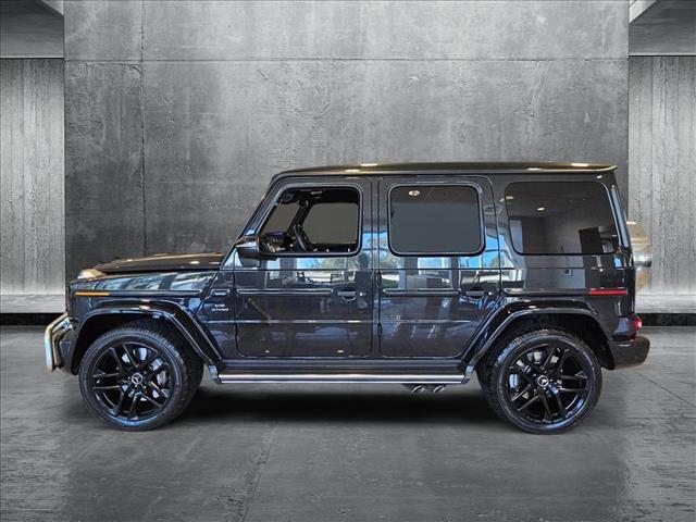 used 2022 Mercedes-Benz AMG G 63 car, priced at $176,498