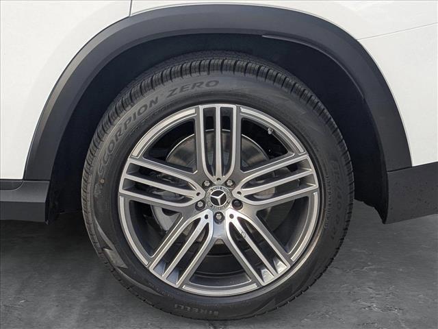 new 2025 Mercedes-Benz GLS 450 car, priced at $91,775