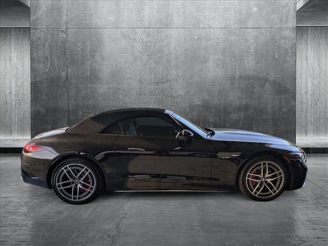 new 2025 Mercedes-Benz AMG SL 55 car, priced at $150,020