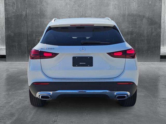 new 2025 Mercedes-Benz GLA 250 car, priced at $46,680