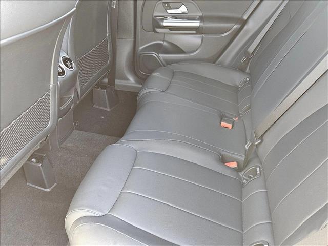 new 2025 Mercedes-Benz GLA 250 car, priced at $46,680