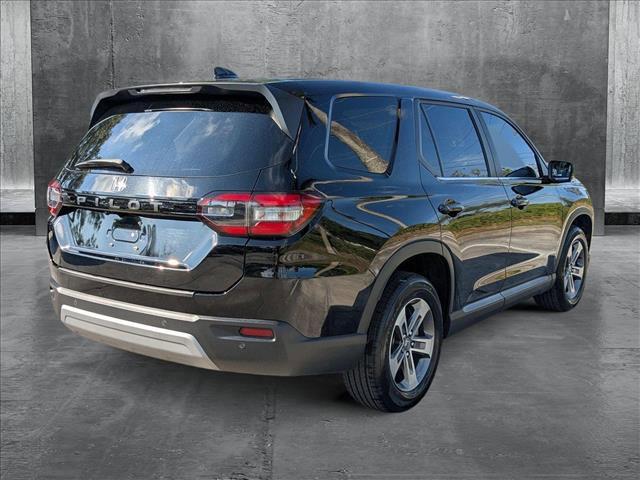 used 2023 Honda Pilot car, priced at $36,995