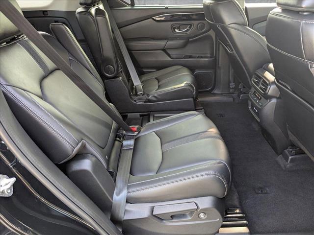 used 2023 Honda Pilot car, priced at $36,995