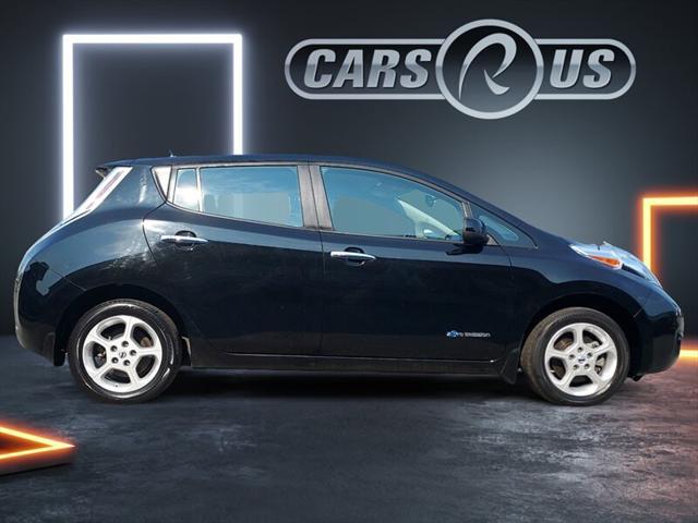 used 2014 Nissan Leaf car, priced at $6,900