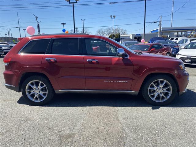 used 2014 Jeep Grand Cherokee car, priced at $12,400