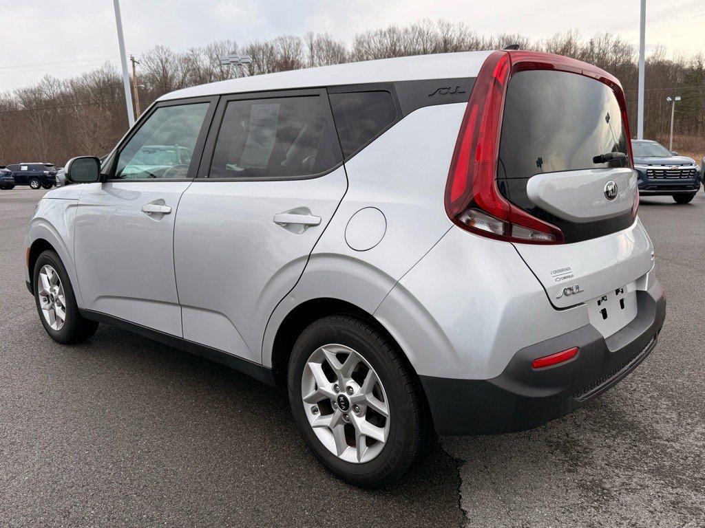 used 2021 Kia Soul car, priced at $13,900
