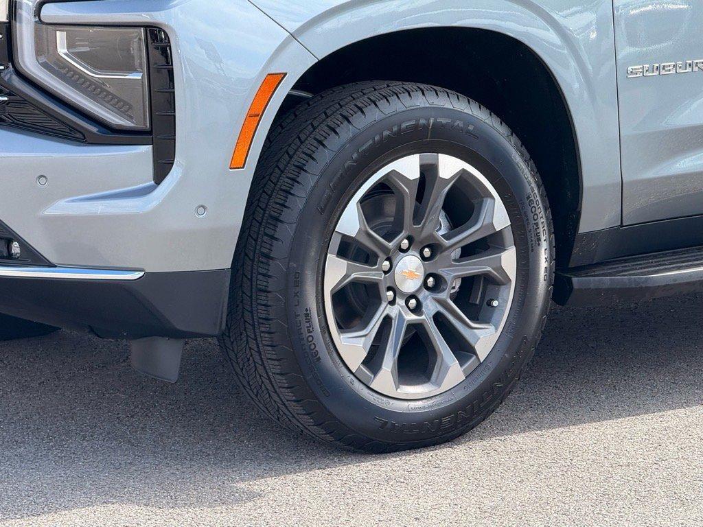new 2026 Chevrolet Suburban car, priced at $76,275