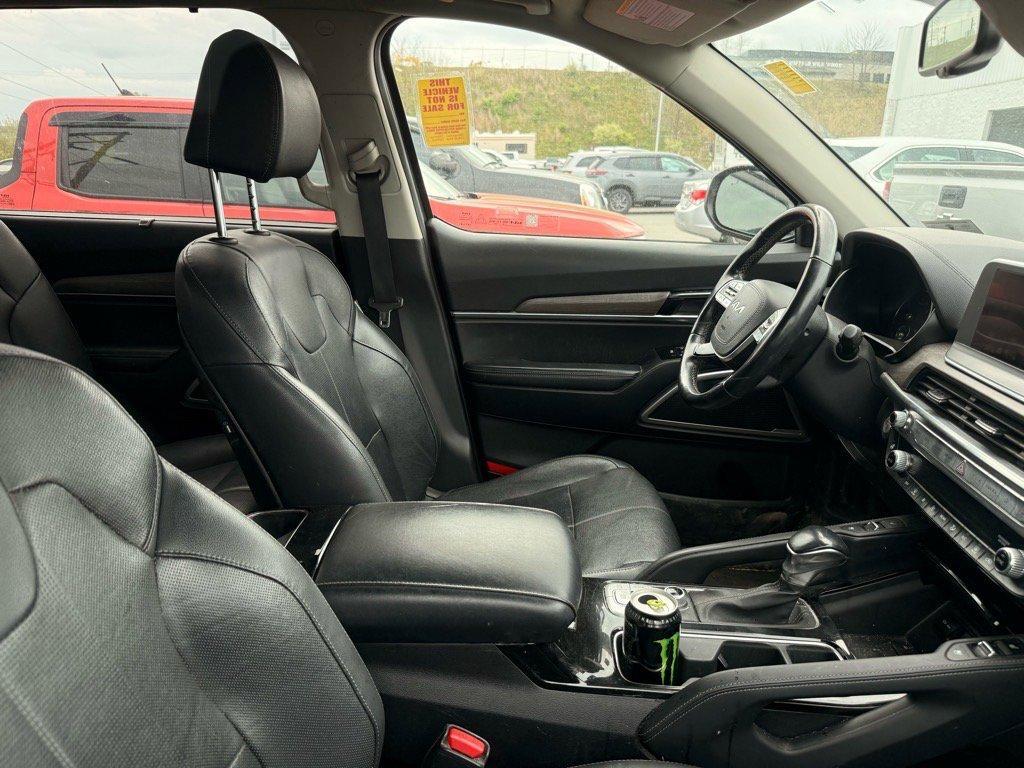 used 2022 Kia Telluride car, priced at $30,990