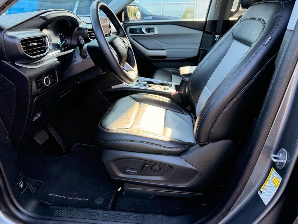 used 2024 Ford Explorer car, priced at $38,954