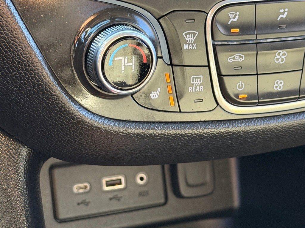 used 2020 Chevrolet Equinox car, priced at $17,336